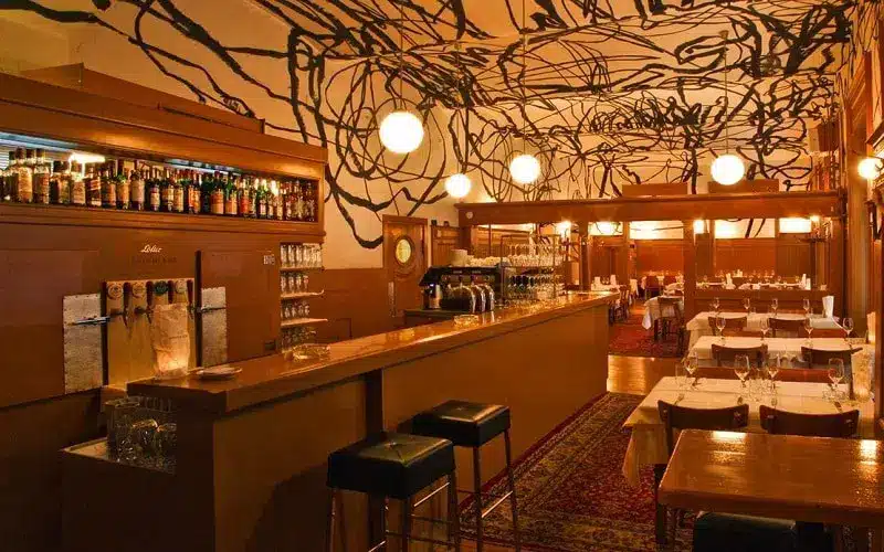 dining-vienna-01 social sciences conference