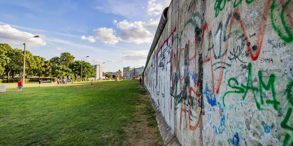 Berlin-Wall.png social sciences conference